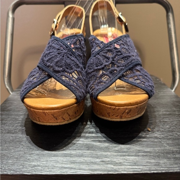 Pop Midnight Blue Lace Wedge Sandals - Picture 5 of 15